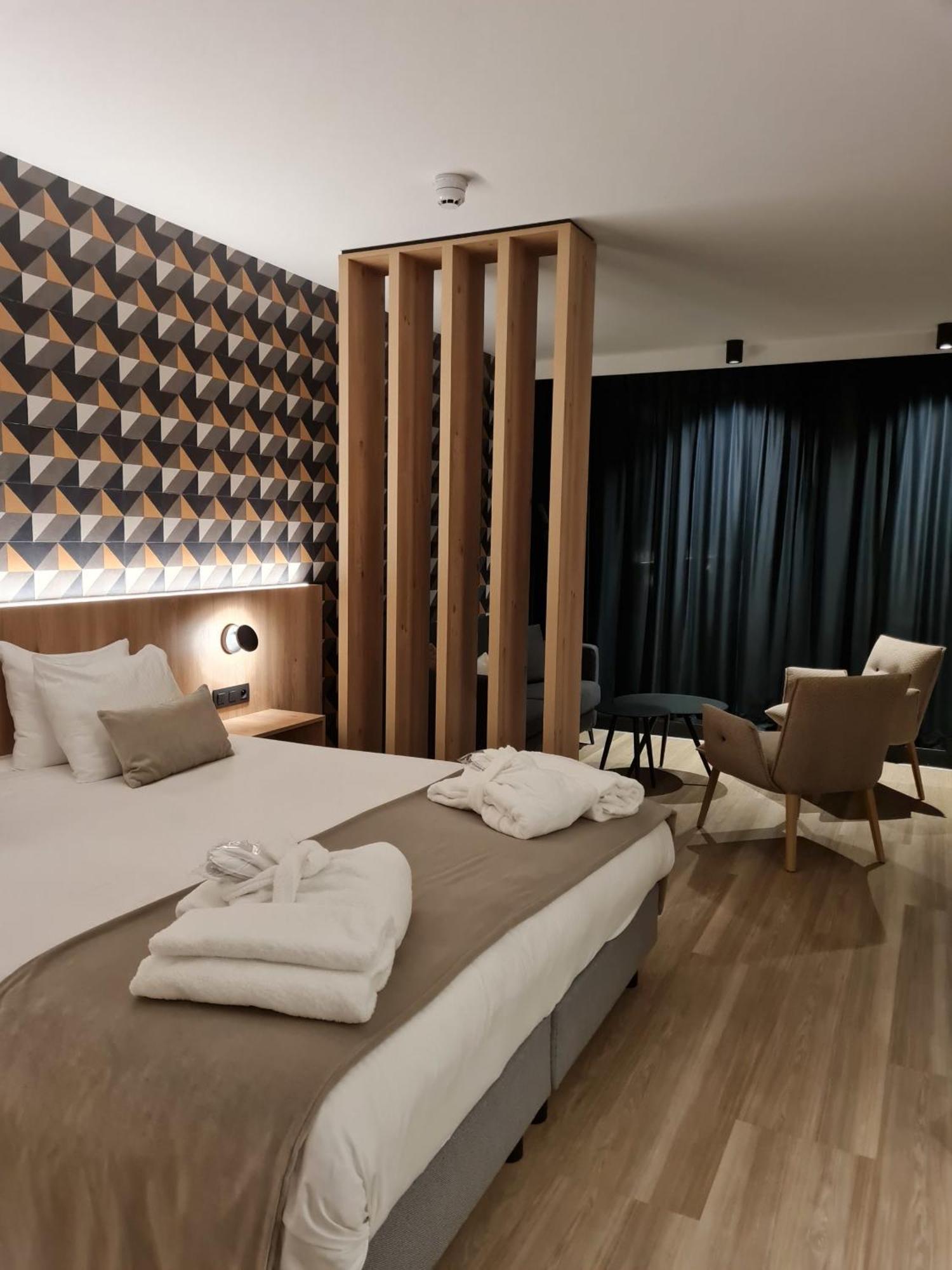 My Hotel 马尔梅迪 外观 照片